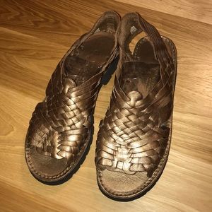 Brand x handwoven Mexican huaraches size 10